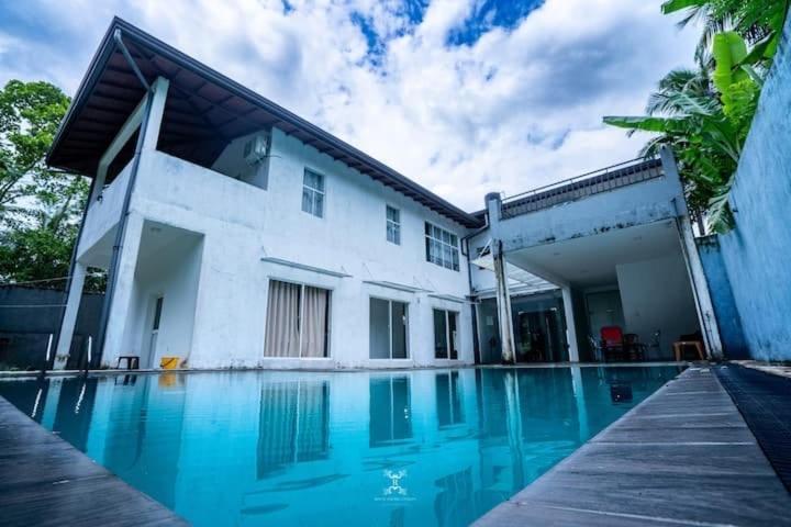 Villa 38 Padukka Dış mekan fotoğraf